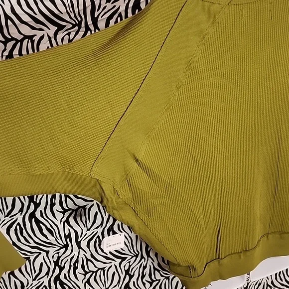 NWT Free People XS fits Medium to Large Ferngully & Mulberry color. - Picture 4 of 8